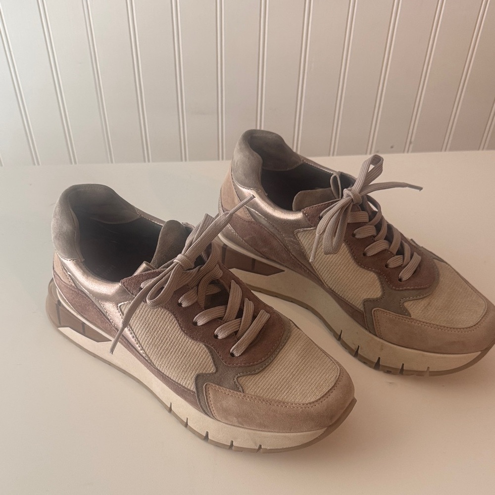 Chic Beige and Brown Sneakers